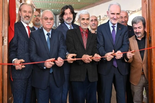 İki senelik sanat molası bitti İki senelik sanat molası bitti