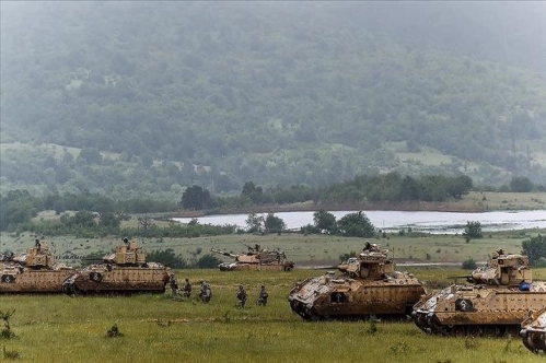 Küresel askeri harcamalar 2021'de ilk defa 2 trilyon doların üzerine çıktı Küresel askeri harcamalar 2021'de ilk defa 2 trilyon doların üzerine çıktı