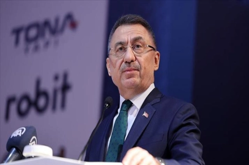 Ekonomi politikalarımızı Türkiye'nin ihtiyaçlarına uygun olarak yeniliyoruz Ekonomi politikalarımızı Türkiye'nin ihtiyaçlarına uygun olarak yeniliyoruz
