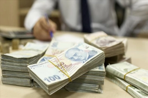 Tüzel kişilere, kur korumalı mevduata geçişte 'zaman kıstası' getirildi Tüzel kişilere, kur korumalı mevduata geçişte 'zaman kıstası' getirildi