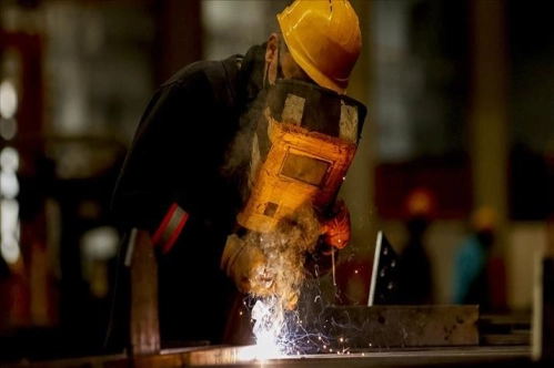 Sanayi üretim endeksi yıllık bazda yüzde 9,6 arttı Sanayi üretim endeksi yıllık bazda yüzde 9,6 arttı