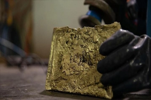 Madencilik sektörünün 4 aylık ihracatı 2.23 milyar dolar oldu Madencilik sektörünün 4 aylık ihracatı 2.23 milyar dolar oldu