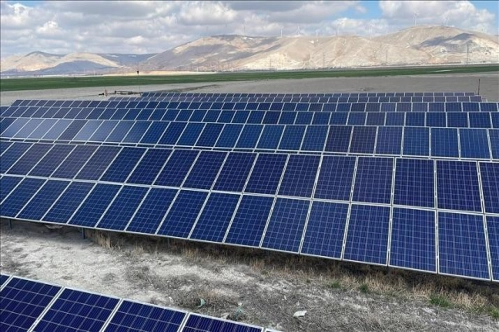 Yeşil enerji kaynaklarının maliyeti yapısal ve sistematik olarak düşüyor Yeşil enerji kaynaklarının maliyeti yapısal ve sistematik olarak düşüyor
