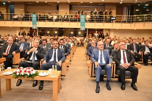 Dijital İstihdam Eşleştirme Platformu’yla Mesleki okullar ile iş arasında dijital köprü kuruluyor Dijital İstihdam Eşleştirme Platformu’yla Mesleki okullar ile iş arasında dijital köprü kuruluyor
