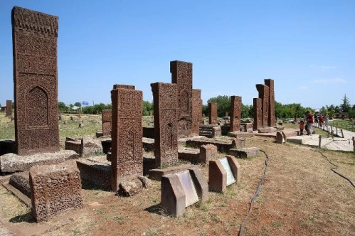 Anadolu’ya giriş Ahlat’ta kutlanacak Anadolu’ya giriş Ahlat’ta kutlanacak