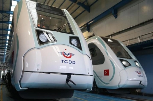Milli Elektrikli Tren Seti raylara inmek için hazırlanıyor Milli Elektrikli Tren Seti raylara inmek için hazırlanıyor