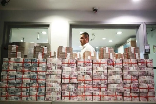 Bankacılık sektörü kredi hacmi geçen hafta 6 trilyon 690 milyar lira oldu Bankacılık sektörü kredi hacmi geçen hafta 6 trilyon 690 milyar lira oldu