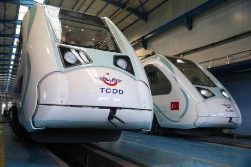 Milli elektrikli trende yeni hedef saatte 225 kilometre hız Milli elektrikli trende yeni hedef saatte 225 kilometre hız
