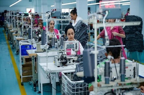Hazır giyim ve konfeksiyondan 8 ayda 14,2 milyar dolarlık rekor ihracat Hazır giyim ve konfeksiyondan 8 ayda 14,2 milyar dolarlık rekor ihracat