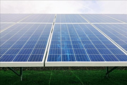 Rus doğal gazının kesilmesi Avrupa'da Çin'in güneş enerjisi panellerine talebi artırdı Rus doğal gazının kesilmesi Avrupa'da Çin'in güneş enerjisi panellerine talebi artırdı
