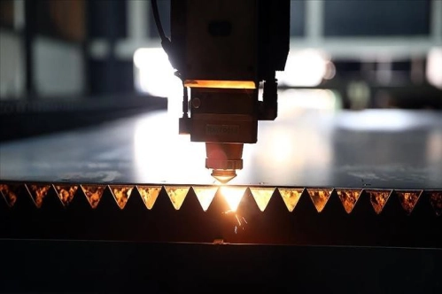 Türkiye ekonomisinin büyümesinde makine-teçhizat yatırımları itici güç oldu Türkiye ekonomisinin büyümesinde makine-teçhizat yatırımları itici güç oldu