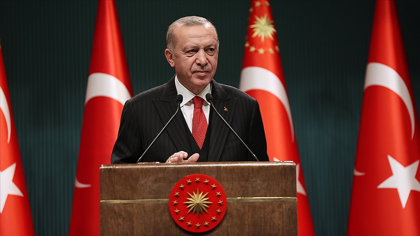 SON DAKİKA Kabine Toplantısı sonrası Cumhurbaşkanı Erdoğan’dan Suriye açıklaması SON DAKİKA Kabine Toplantısı sonrası Cumhurbaşkanı Erdoğan’dan Suriye açıklaması