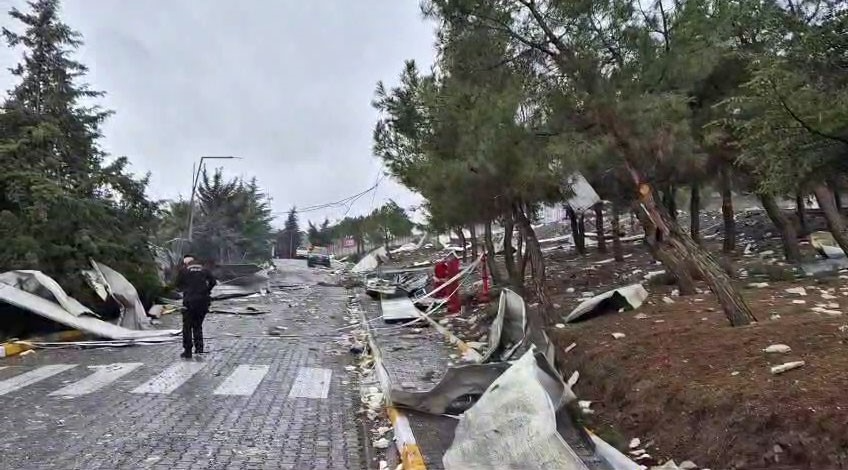 SON DAKİKA! Balıkesir'deki patlamada 10 kiş gözaltına alındı SON DAKİKA! Balıkesir'deki patlamada 10 kiş gözaltına alındı