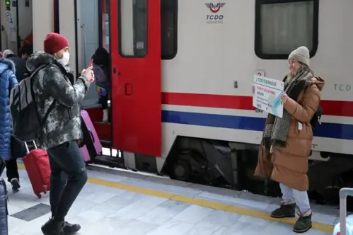 Turistik Doğu Ekspresi ilgi görüyor Turistik Doğu Ekspresi ilgi görüyor