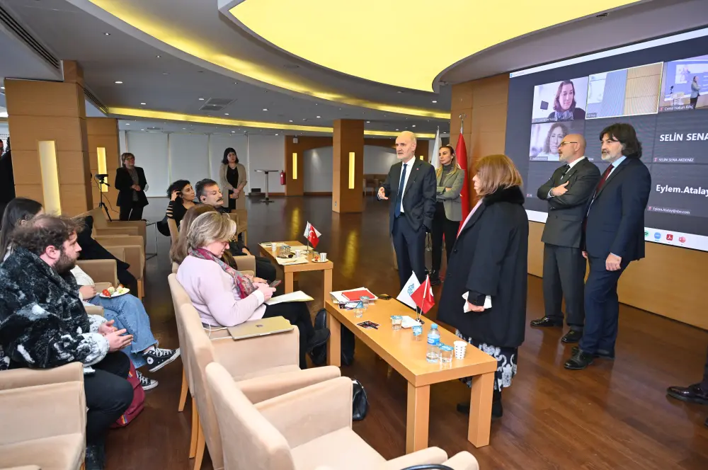 Öğrenciler İstanbul turizmi için sahneye çıktı Öğrenciler İstanbul turizmi için sahneye çıktı