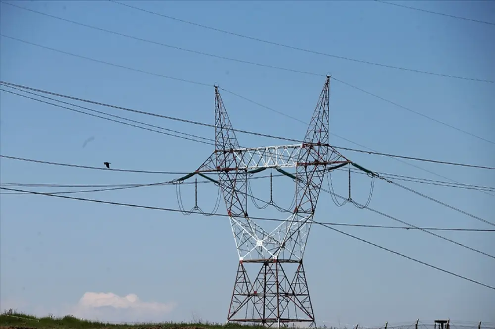 Elektrikte serbest tüketici limiti 2023 için 1000 kilovatsaat olacak Elektrikte serbest tüketici limiti 2023 için 1000 kilovatsaat olacak