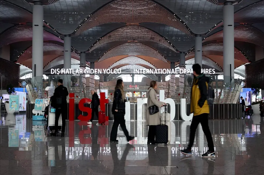İstanbul havalimanlarından geçen yıl 95 milyonu aşkın yolcu yararlandı İstanbul havalimanlarından geçen yıl 95 milyonu aşkın yolcu yararlandı
