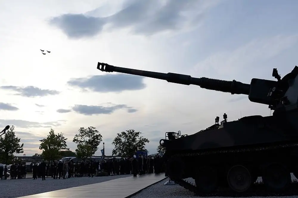 İsveç Ukrayna'ya zırhlı araç ve obüs dahil 419 milyon dolarlık silah gönderecek İsveç Ukrayna'ya zırhlı araç ve obüs dahil 419 milyon dolarlık silah gönderecek