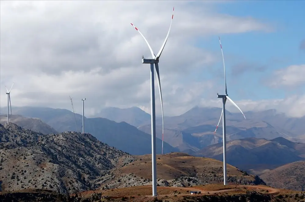 Depolamalı rüzgar ve güneş enerjisine her bölge için başvuru geliyor Depolamalı rüzgar ve güneş enerjisine her bölge için başvuru geliyor