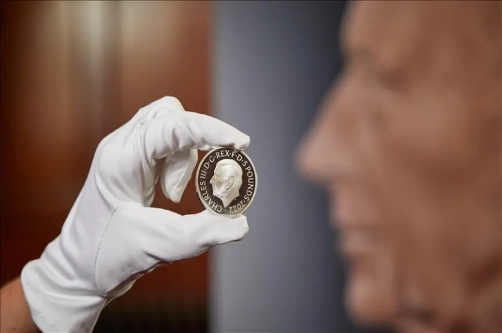 İngiltere Kralı 3. Charles'tan hazineye 1 milyar sterlin katkı kararı İngiltere Kralı 3. Charles'tan hazineye 1 milyar sterlin katkı kararı