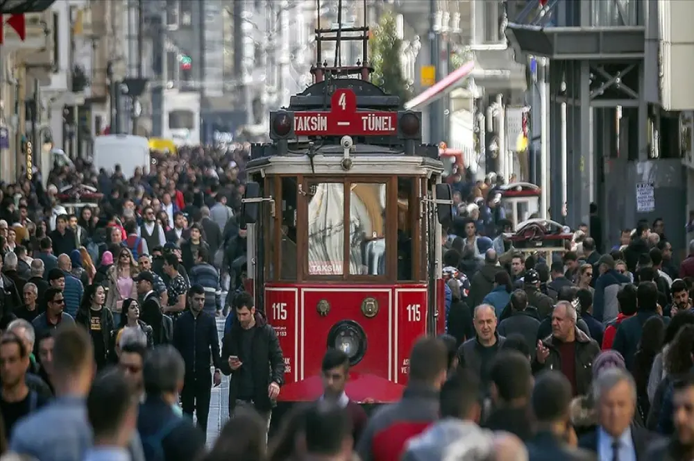 Türkiye nüfusu 85 milyon 279 bini geçti Türkiye nüfusu 85 milyon 279 bini geçti
