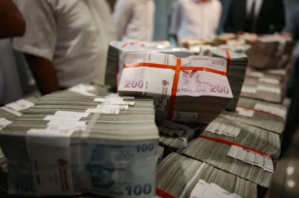 Türkiye Sigorta pay geri alımı için ayırdığı pay adedini ve fon tutarını artırdı Türkiye Sigorta pay geri alımı için ayırdığı pay adedini ve fon tutarını artırdı
