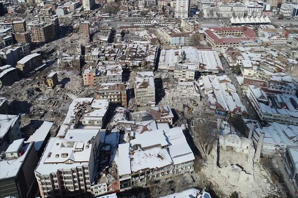 Deprem bölgelerindeki 481 bin 865 binada hasar tespit çalışması tamamlandı Deprem bölgelerindeki 481 bin 865 binada hasar tespit çalışması tamamlandı