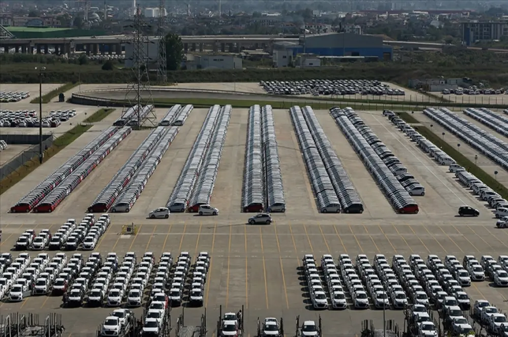 Otomotiv satışlarında tarihi şubat rekoru Otomotiv satışlarında tarihi şubat rekoru