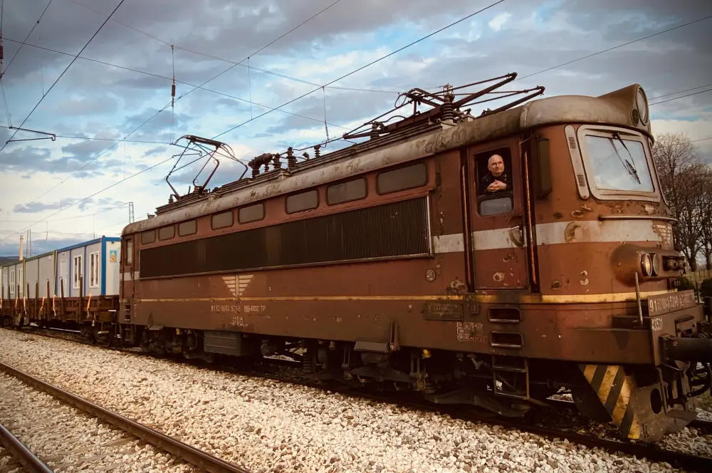 Bulgaristan'dan Türkiye'deki deprem bölgelerine 70 konteynerin sevkiyatı başladı Bulgaristan'dan Türkiye'deki deprem bölgelerine 70 konteynerin sevkiyatı başladı