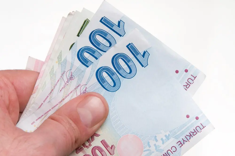 Bankacılık mevduatı 9 trilyon 781 milyar liraya yükseldi Bankacılık mevduatı 9 trilyon 781 milyar liraya yükseldi