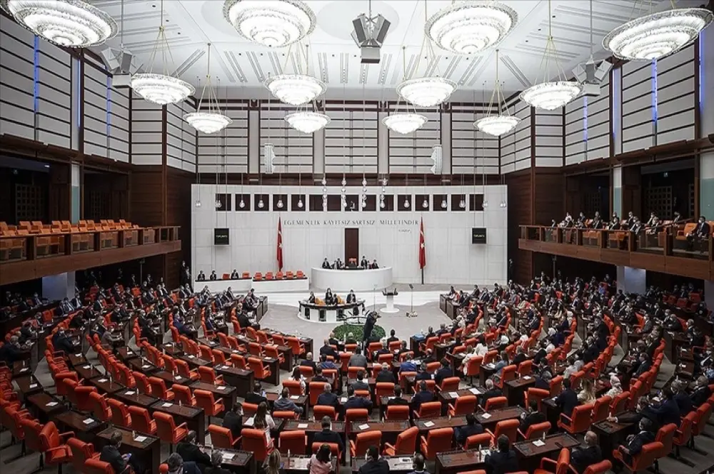 Sağlık alanında düzenlemeler içeren kanun teklifi TBMM'de Sağlık alanında düzenlemeler içeren kanun teklifi TBMM'de