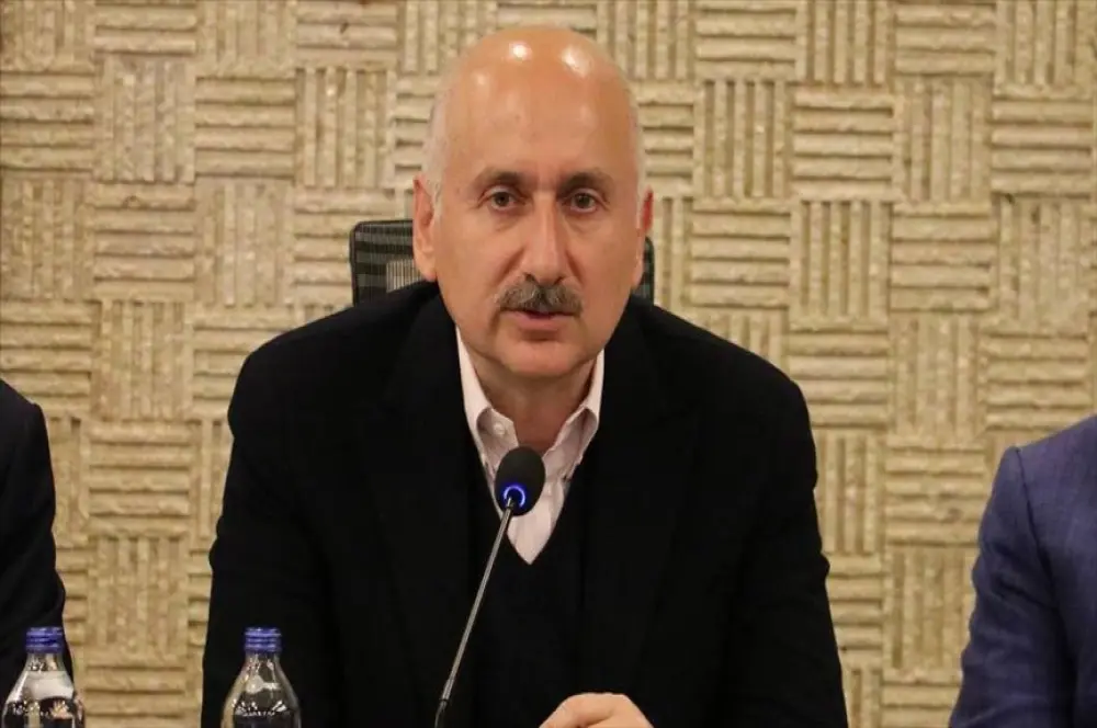 'Yeni bir İpek Yolu'nun temelleri atılıyor' 'Yeni bir İpek Yolu'nun temelleri atılıyor'