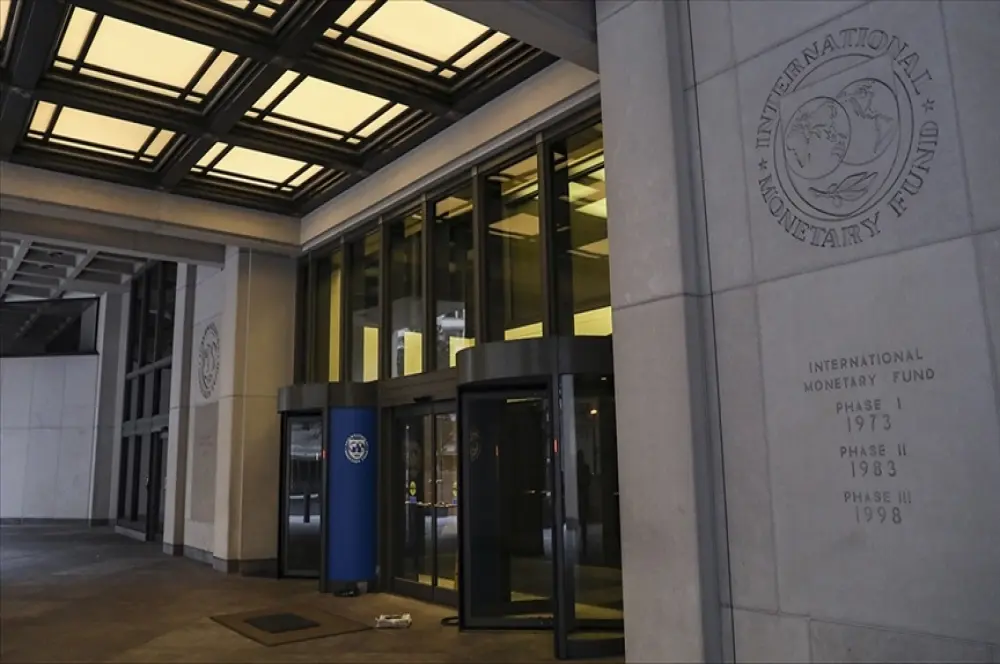Ukrayna, 15.6 milyar dolarlık finansman paketi için IMF ile anlaştı Ukrayna, 15.6 milyar dolarlık finansman paketi için IMF ile anlaştı