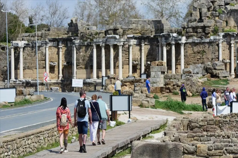 Turizm sektörü paydaşlarınca ‘Turizm Konseyi Platformu’ kuruldu Turizm sektörü paydaşlarınca ‘Turizm Konseyi Platformu’ kuruldu