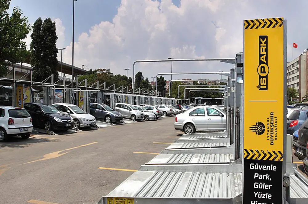 İstanbul'da İSPARK otoparklarına elektrikli şarj istasyonu kurulacak İstanbul'da İSPARK otoparklarına elektrikli şarj istasyonu kurulacak