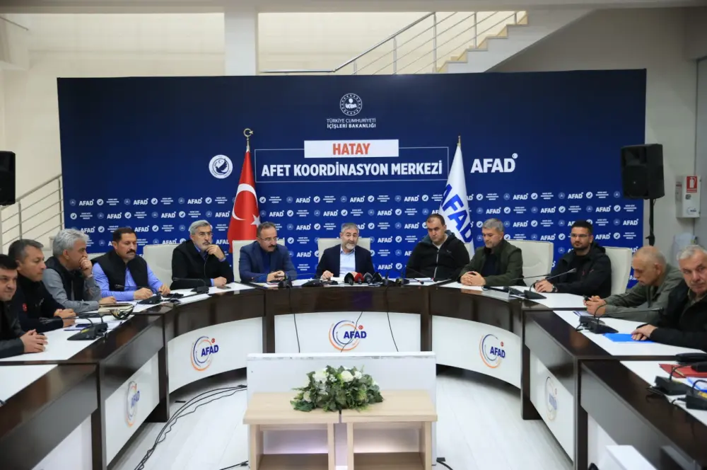 Bakan Nebati: 2,6 milyar lira Afetzede Taşınma Destek Ödemesi gerçekleştirdik Bakan Nebati: 2,6 milyar lira Afetzede Taşınma Destek Ödemesi gerçekleştirdik