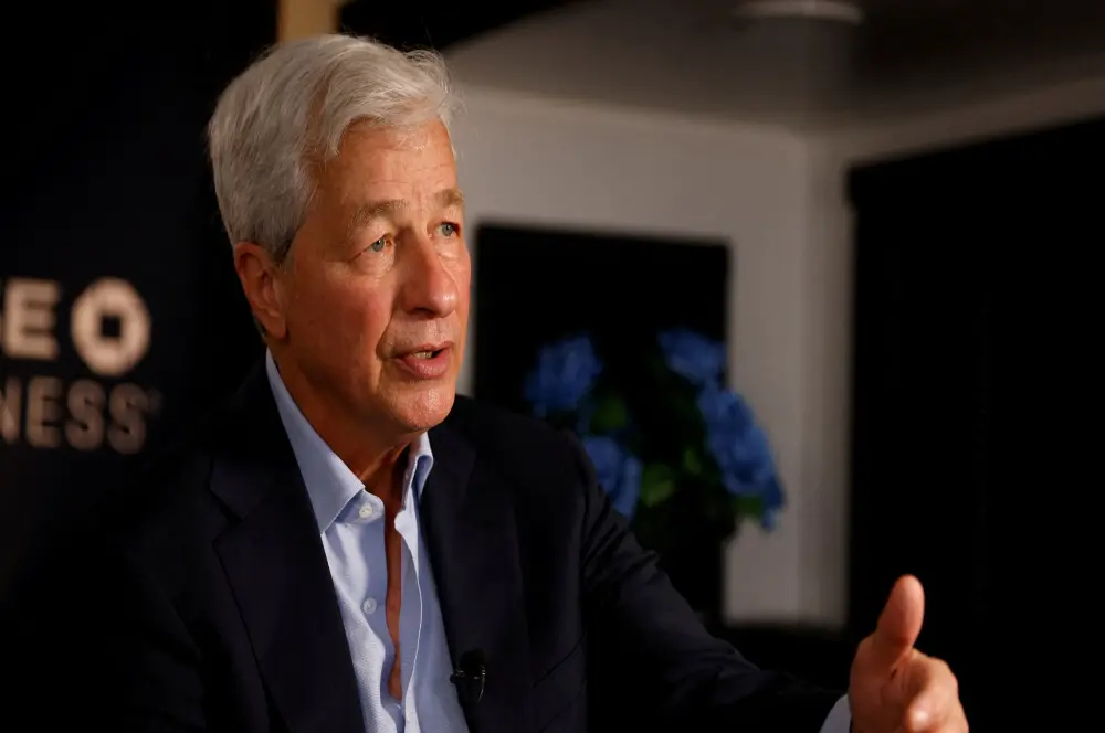 JPMorgan Chase CEO'su Dimon: Bankacılık krizi henüz bitmedi JPMorgan Chase CEO'su Dimon: Bankacılık krizi henüz bitmedi