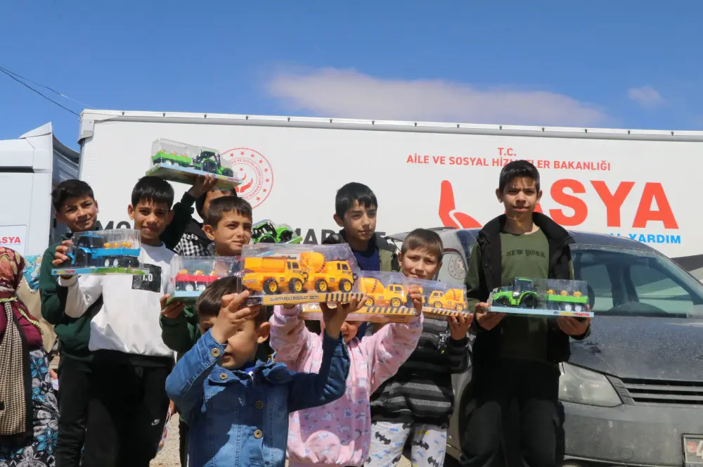 Acılar bayramlaşmayla hafifleyecek Acılar bayramlaşmayla hafifleyecek