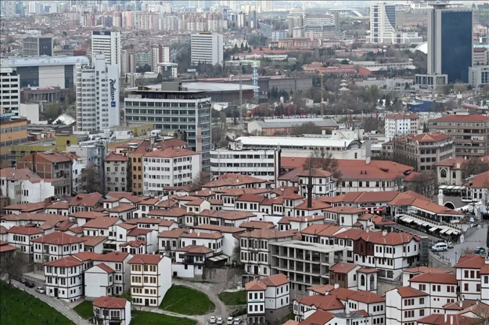Kentsel dönüşümdeki yeni adımlar evini yenileyeceklere kolaylık sunuyor Kentsel dönüşümdeki yeni adımlar evini yenileyeceklere kolaylık sunuyor