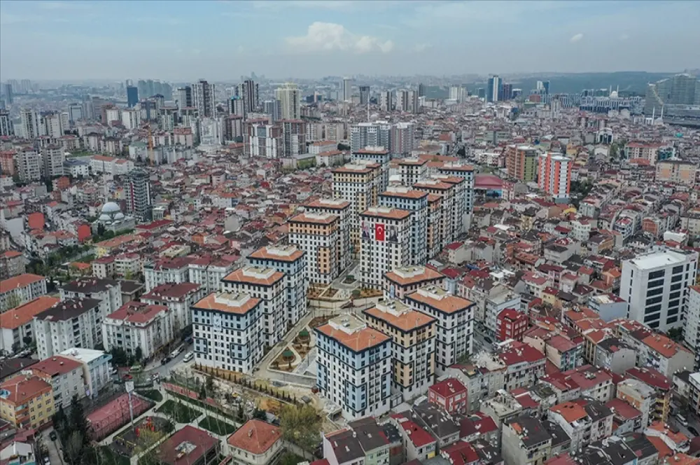 Kentsel Dönüşümde Yarısı Bizden Kampanyası’na İstanbul'da 47 bin 400 başvuru Kentsel Dönüşümde Yarısı Bizden Kampanyası’na İstanbul'da 47 bin 400 başvuru