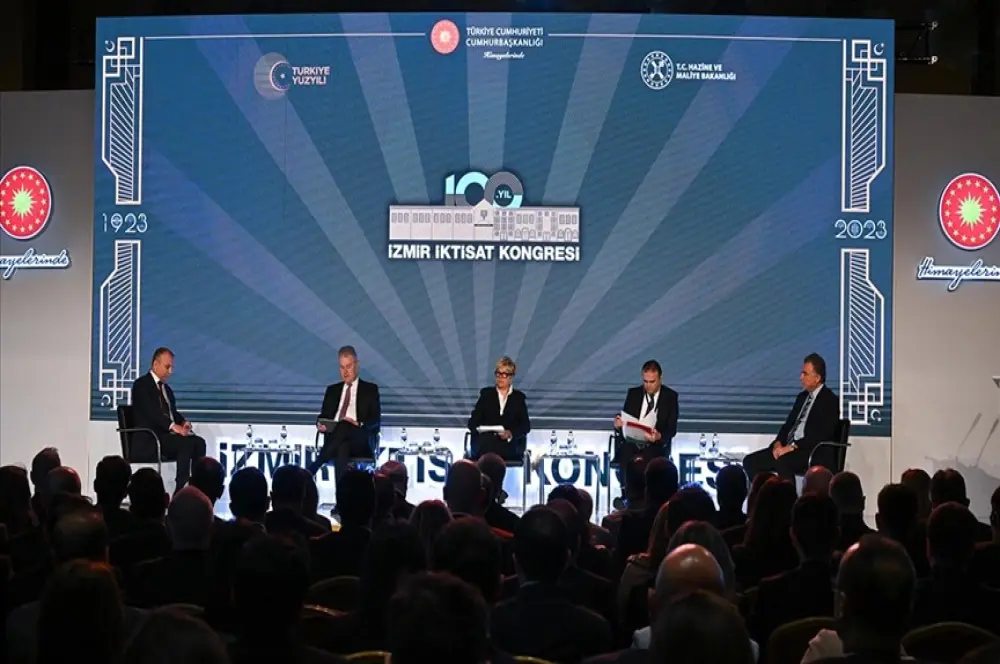 100. Yılında İzmir İktisat Kongresi toplandı 100. Yılında İzmir İktisat Kongresi toplandı