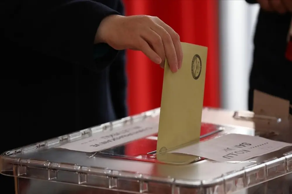ABD'de Türkiye'deki seçimler için oy verme işlemi başladı ABD'de Türkiye'deki seçimler için oy verme işlemi başladı