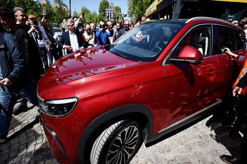 Türkiye'nin yerli otomobili Togg Düzce'de tanıtıldı Türkiye'nin yerli otomobili Togg Düzce'de tanıtıldı