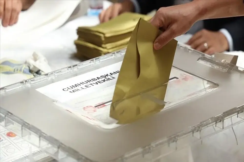 Seçim propaganda serbestliği sona erdi Seçim propaganda serbestliği sona erdi