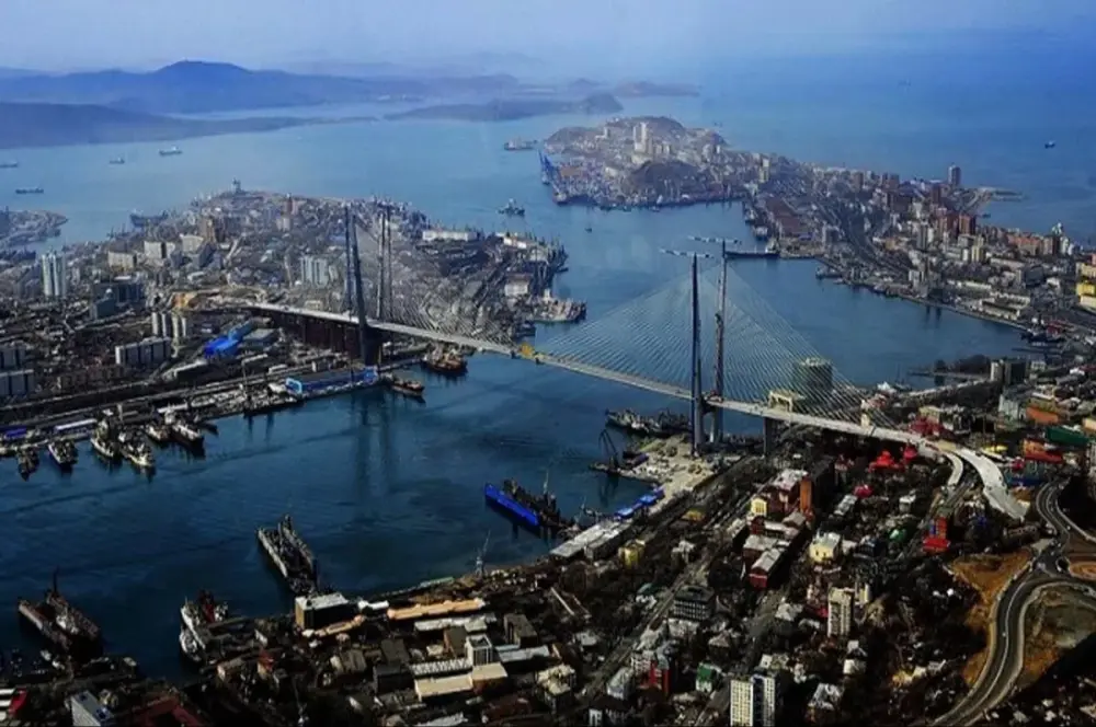 Çin, Vladivostok Limanı'nın yurt içi taşımacılıkta kullanılmasına onay verdi Çin, Vladivostok Limanı'nın yurt içi taşımacılıkta kullanılmasına onay verdi