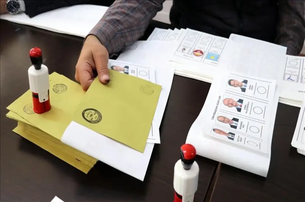 Türkiye'deki seçimler dünya basınında geniş yer buldu Türkiye'deki seçimler dünya basınında geniş yer buldu