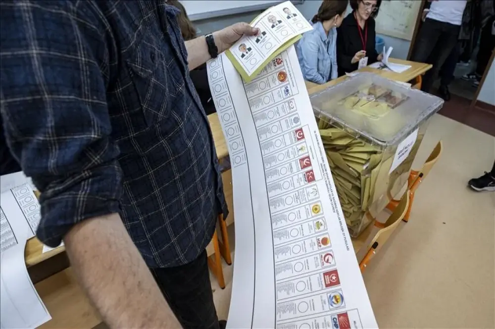 4 Mayıs 2023 seçimleri ve rüşdünü tekrar ispatlayan Türk demokrasisi 4 Mayıs 2023 seçimleri ve rüşdünü tekrar ispatlayan Türk demokrasisi