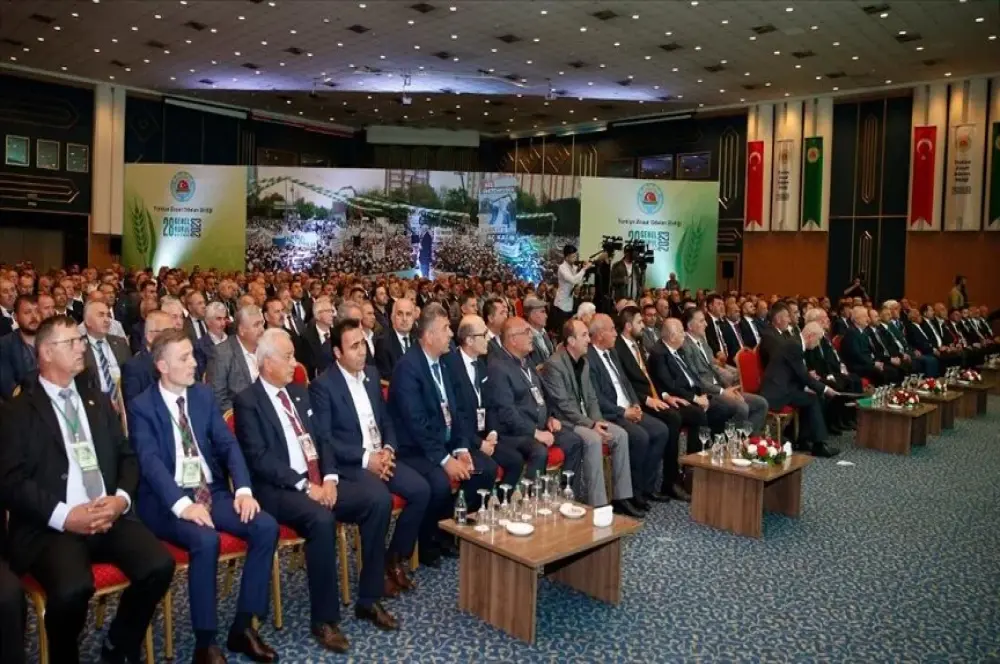 TZOB'un 28'inci Olağan Genel Kurulu başladı TZOB'un 28'inci Olağan Genel Kurulu başladı