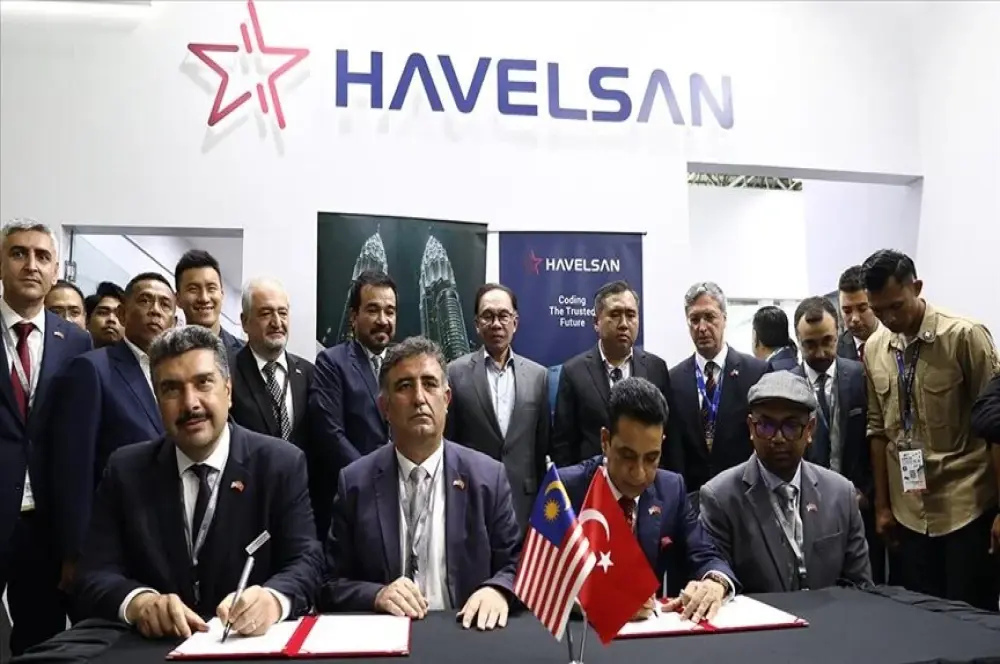 HAVELSAN, Malezya'da kara ve havadan sonra denizden ihracat çıkaracak HAVELSAN, Malezya'da kara ve havadan sonra denizden ihracat çıkaracak