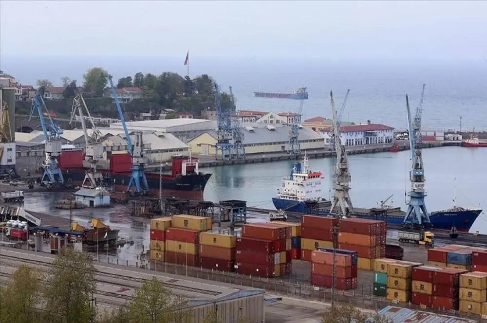 Uludağ İhracatçı Birlikleri'nin mayıs ihracatı 3,1 milyar dolar oldu Uludağ İhracatçı Birlikleri'nin mayıs ihracatı 3,1 milyar dolar oldu